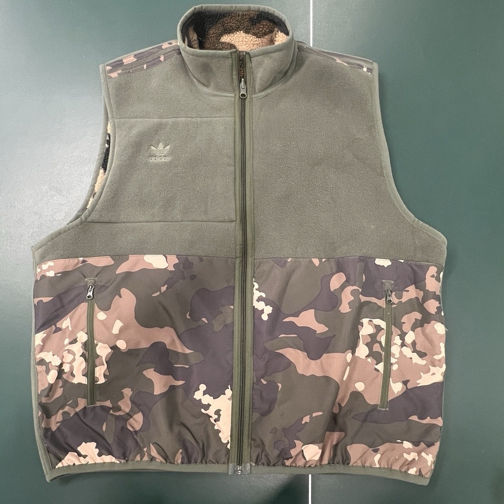 Adidas Originals Mens Large Camo Reversible Fleece Vest IP0277 Shadow Green EUC